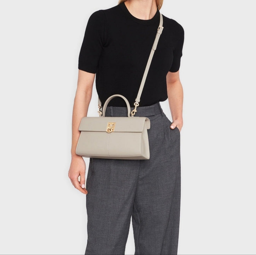 Cafune Medium Stance Top Handled Bag - Smoke